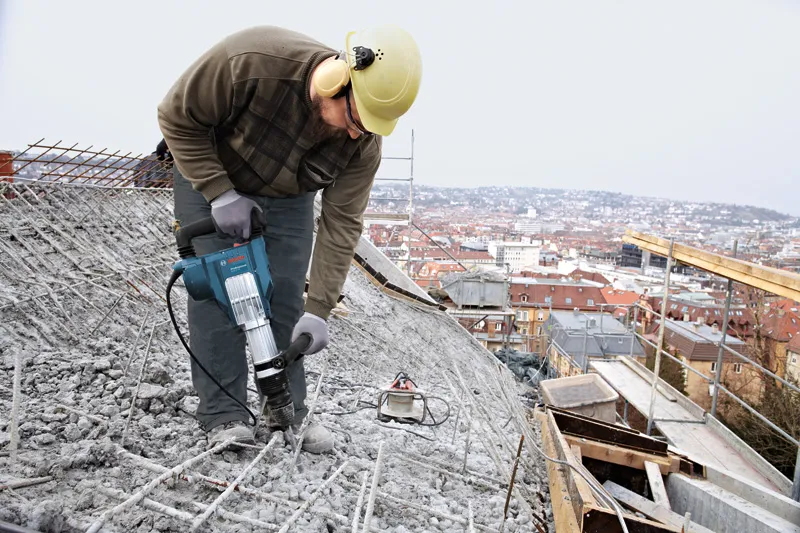 GSH 11 VC Demolition Hammer with SDS max | Bosch Professional