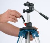 Bosch BT 250 building tripod height adjustment.