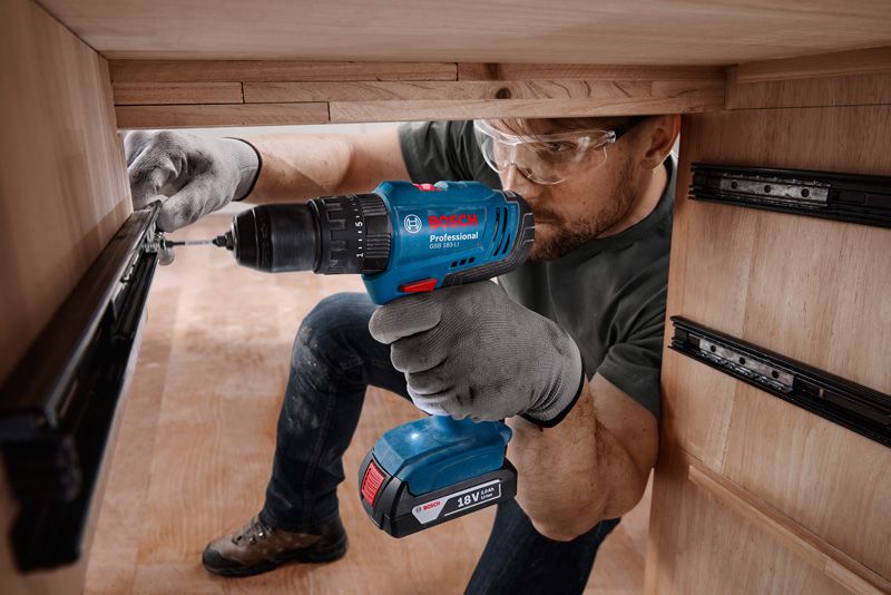 Bosch gsb 18 li best sale