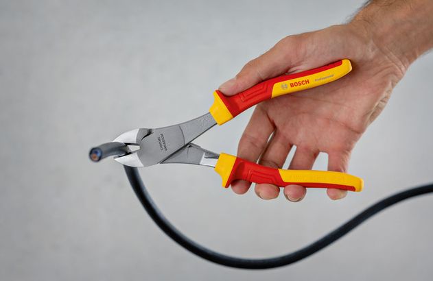 VDE High Leverage Dg. Side Cutter 200mm